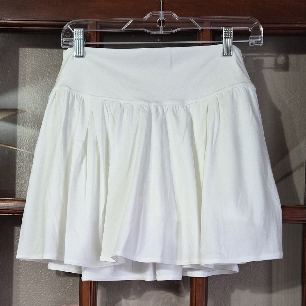 Gilly Hicks White Circle Skirt